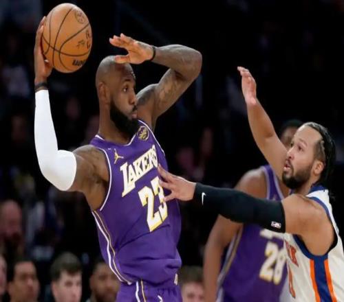 火箭核心申,京赛场绽放,冬日赛场温,澳门金沙会,澳门金沙娱乐,金沙赌场,澳门娱乐,博彩平台,金沙官网,在线博彩